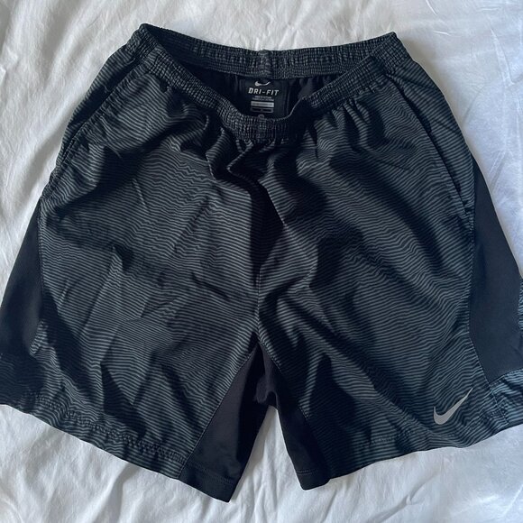 LIKE NEW Nike Dri-Fit Running Shorts, 7in - MEDIUM - Black & Grey - Picture 1 of 4